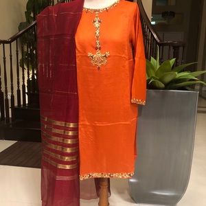 Agha noor pure collection size medium